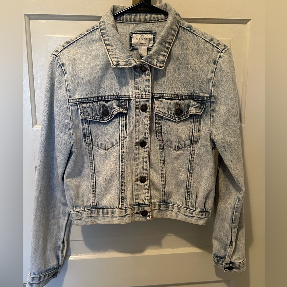 Crop Jacket - Picture 2 of 11